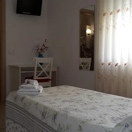 Couette-café Trestelle Ancône